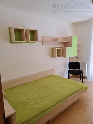 Vila de cinci camere in zona Schei - Fotografie 4