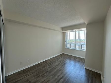For Lease - 8 Hillcrest Avenue Unit# 905, Toronto, Ontario - Photo 5