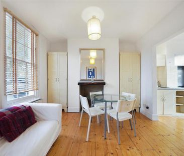 4 bedroom end of terrace house to rent - Photo 4