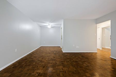 Regency Court Apartments - Kathleen - ALL INCLUSIVE - Photo 5