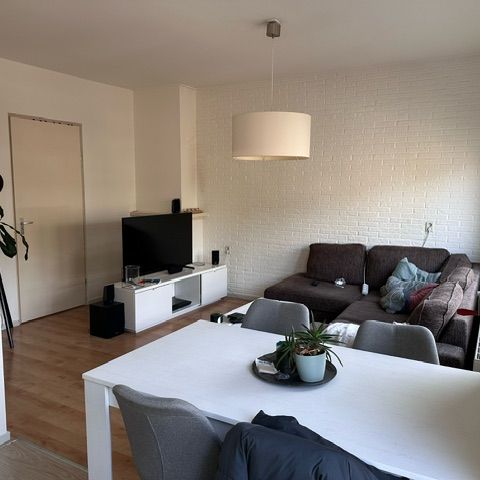 Te huur ruime en nette etage in Oog in Al in Utrecht - Photo 1