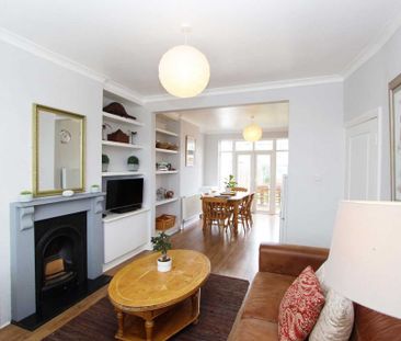 4 bedroom terraced house to rent - Photo 2