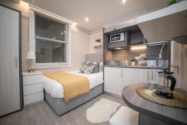 Studio to rent - Photo 1