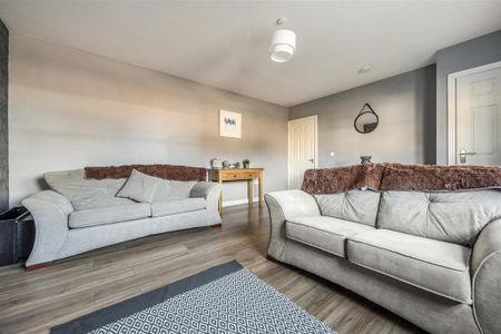 3 bedroom terraced house to rent - Photo 2