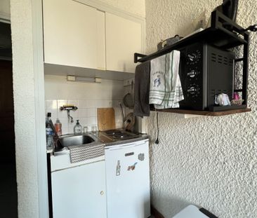 Location Appartement RENNES / Quartier CENTRE-VILLE - Photo 2