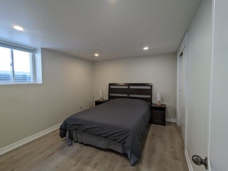 For Lease - 240 Wellesworth Drive Unit# #Lower, Toronto, Ontario - Photo 3