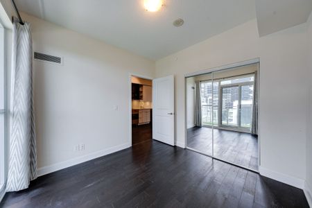 For Lease - 33 Shore Breeze Drive Unit# 407, Toronto, Ontario - Photo 2