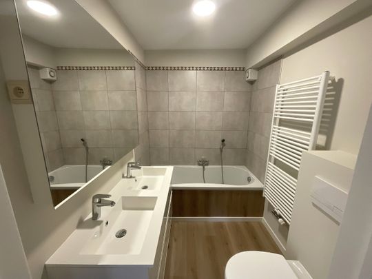 Gerenoveerd 1 slaapkamer appartement vlakbij centrum Berlaar - Photo 1