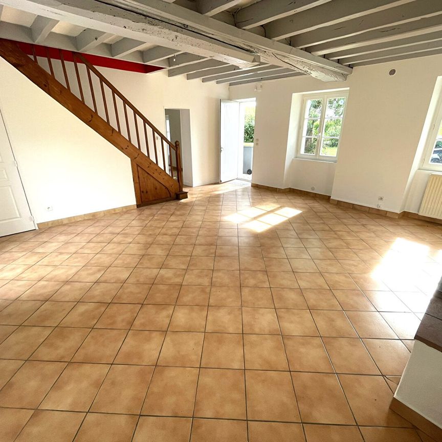 A Louer - Pont Saint Martn - Le Redras - Grande Maison De 206.90 M² - Photo 1