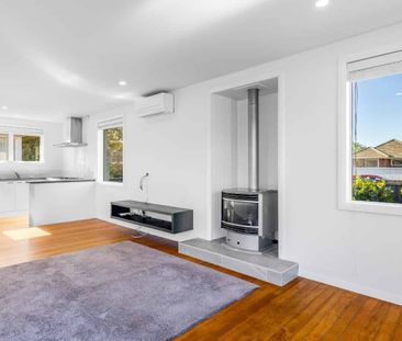 Sunny Spot in Hornby - Photo 2