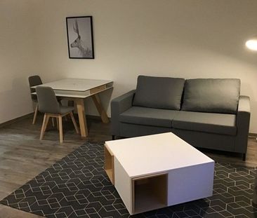 Möbliertes 1 Zimmer-Appartement im EG! Für Studenten bestens geeignet! - Photo 1