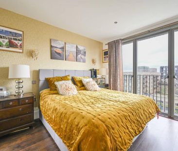 3 bedroom flat to rent - Photo 5