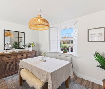 4 bedroom detached house to rent - Photo 3