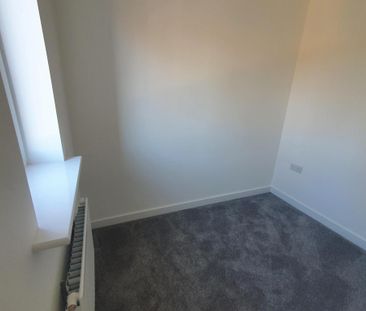 3 bedroom property to rent - Photo 3