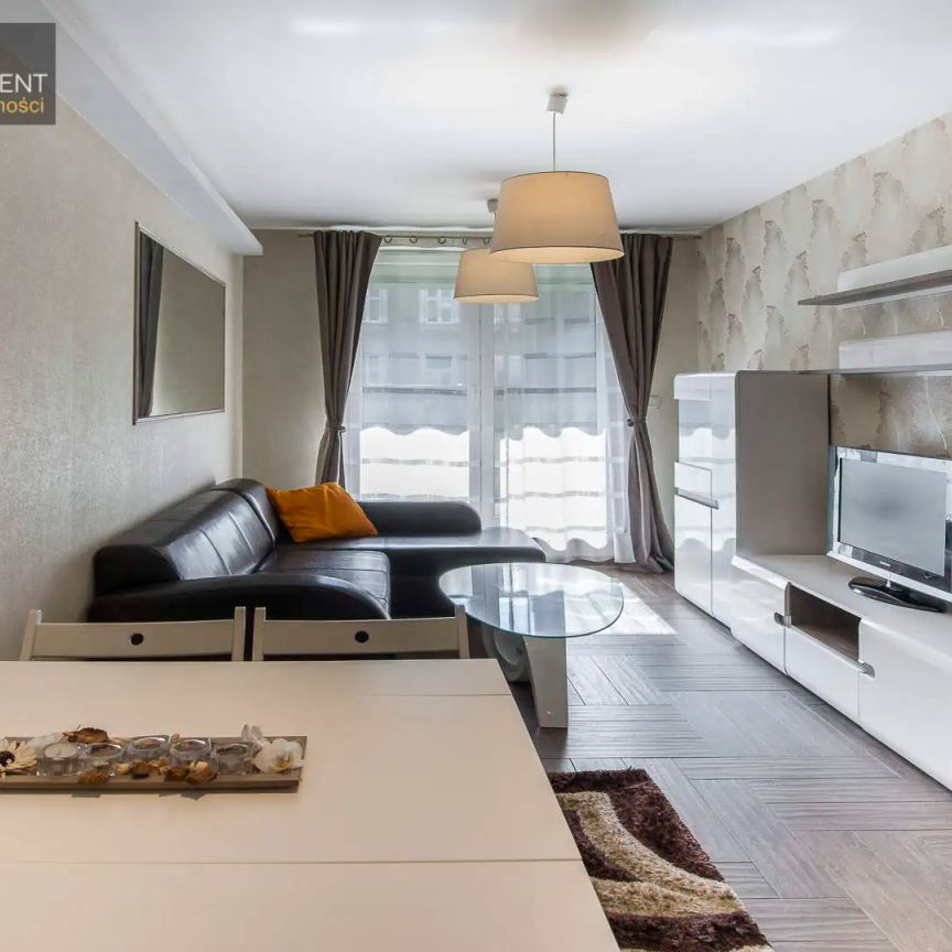 Nowoczesne, stylowe mieszkanie 43 m2 z osobną sypialnią w Apartamenty Nadwiślańska 11 - Фото 1