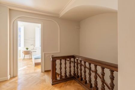 Piazza de Pitti, Florence, Tuscany 50125 - Photo 2