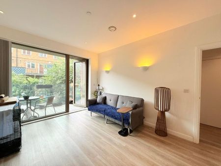 1 bedroom flat to rent - Photo 3