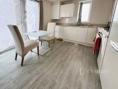 apartment to rent Lawrence Weaver Road, Cambridge, Cambridgeshire, CB3 - Photo 5