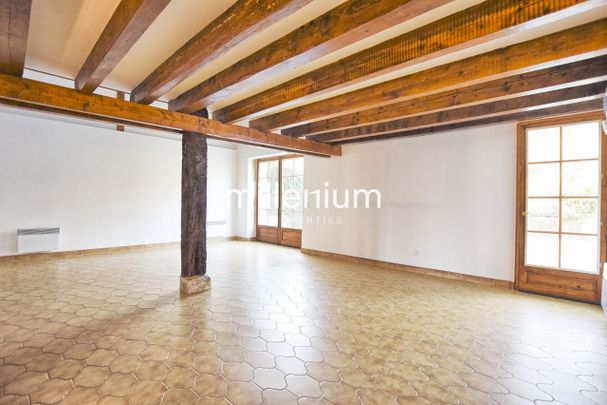 Beautiful village house in Satigny - Photo 1