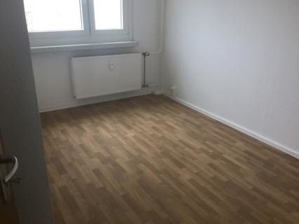 Praktische 3-Raumwohnung nicht weit vom Stadtzentrum entfernt! - Photo 1