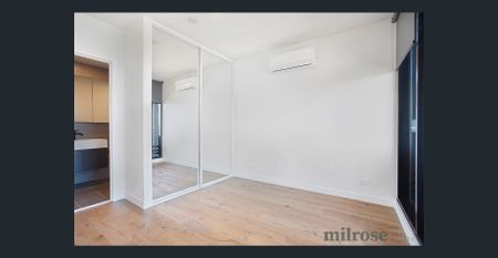 Stylish Footscray Living Steps from the River and City - Photo 2