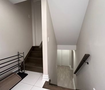 For Lease - 92 Radwell Crescent Unit# Bsmt, Toronto, Ontario - Photo 2