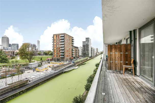 Ursula Gould Way, London, E14 7FX - Photo 1