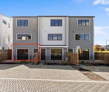 Brand New 1-Bedroom Townhouse in Karaka – Auranga - Photo 3