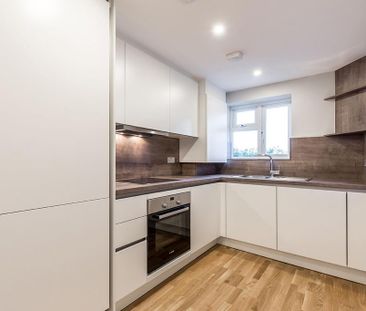 1 bedroom ground floor flat to rent - Photo 3