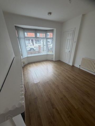 84 York Park, Belfast, BT15 3QW - Photo 2