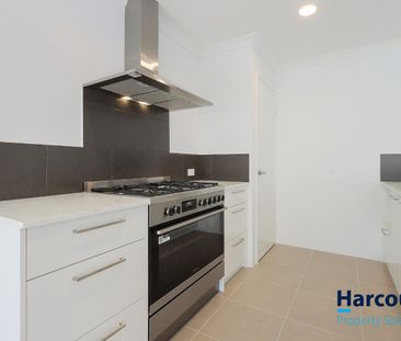 Brand New Modern Comforts, Perfect for Families - Photo 6