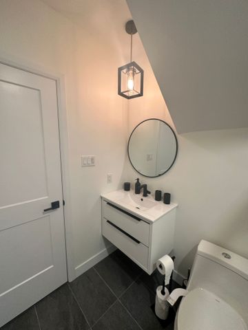 For Lease - 180 Weber Street Unit# B, Kitchener, Ontario - Photo 4