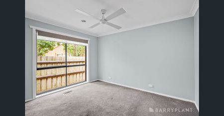 IMMACULATE SOUTHSIDE FAMILY HOME - Photo 4