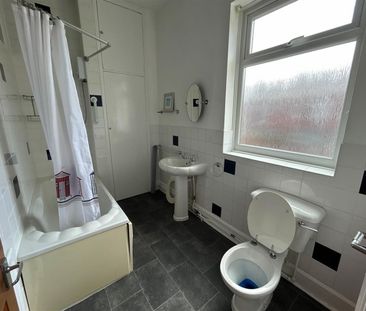 3 Bedroom House - Photo 4