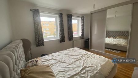 4 bedroom terraced house to rent - Photo 2