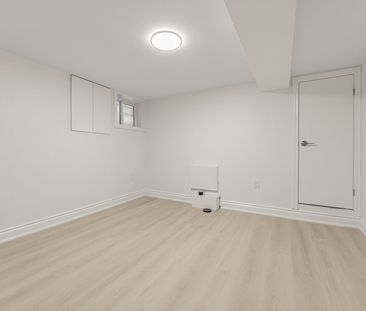 For Lease - 727 Rhodes Avenue Unit# Lower, Toronto, Ontario - Photo 5