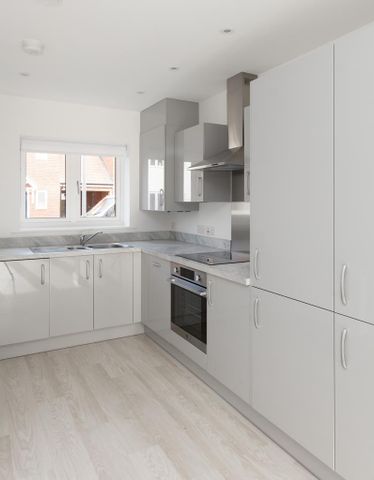 3 bedroom detached house to rent - Photo 5