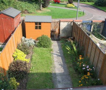 2 bedroom terraced house to rent - Photo 6