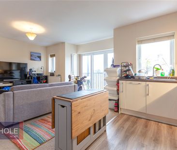 Royal Victoria Court, - Photo 5