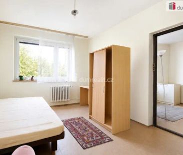 Pronájem bytu 2+kk (35 m - Fotografie 1