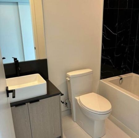 For Lease - 1245 Dupont Street Unit# 1807, Toronto, Ontario - Photo 2