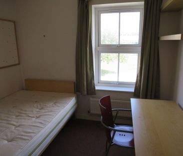 Cowley Road, Oxford, Oxford - Photo 2