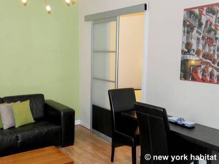 Logement à Paris, Location meublée - Photo 2