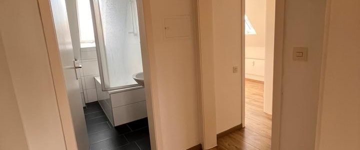 Kleine Wohnung für Alleinstehende in zentraler Lage von Ahlen - Foto 1