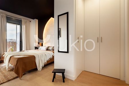 2 bedroom luxury Apartment for rent in Barcelona, Catalonia - Photo 4