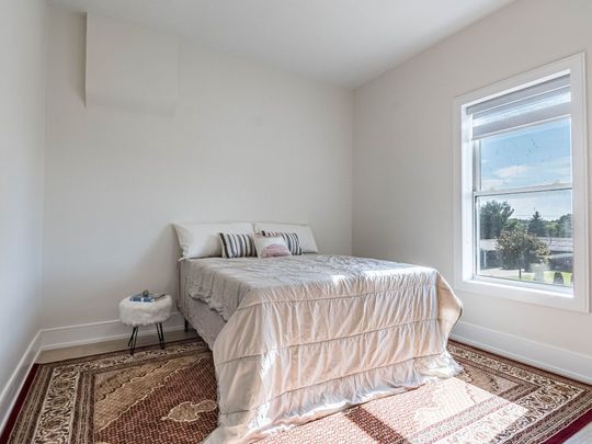 For Lease - 12 Orangeville Street, Erin, Ontario - Photo 1