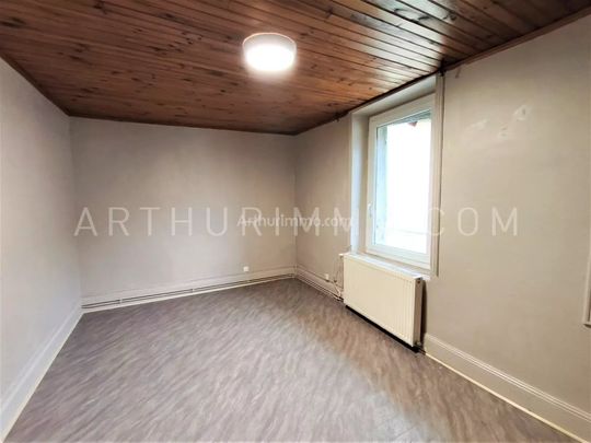 Location Maison de village 2 pièces 47 m2 à Serrières - Photo 1