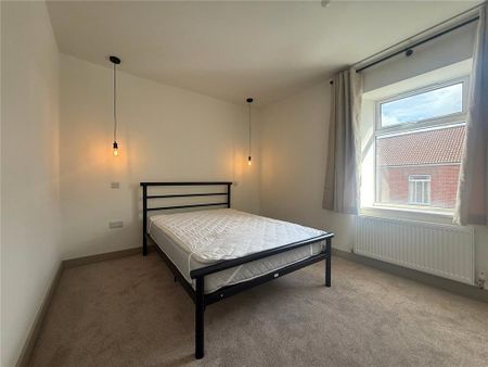2 bedroom maisonette to rent - Photo 5