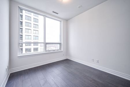 For Lease - 36 Elm Drive Unit# 2604, Mississauga, Ontario - Photo 4