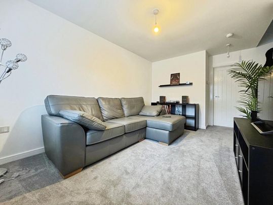 2 bedroom semi-detached house to rent - Photo 1